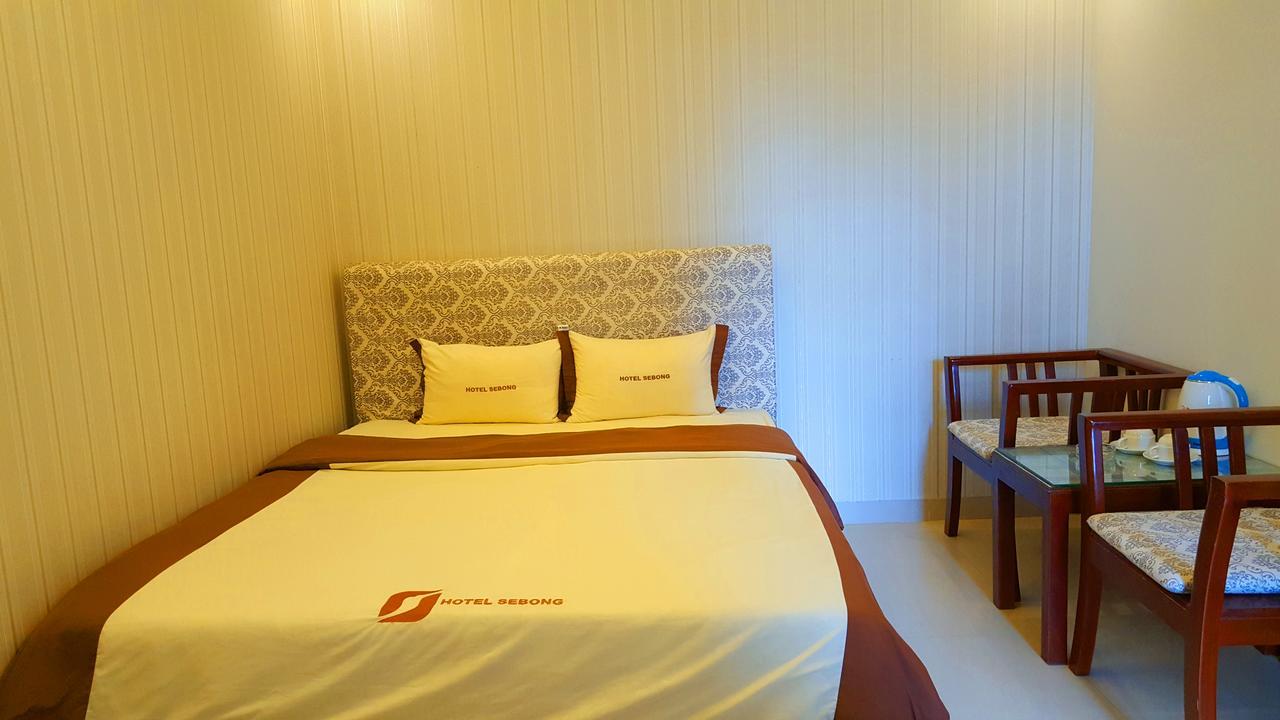 Sebong Hotel Hanoi Buitenkant foto