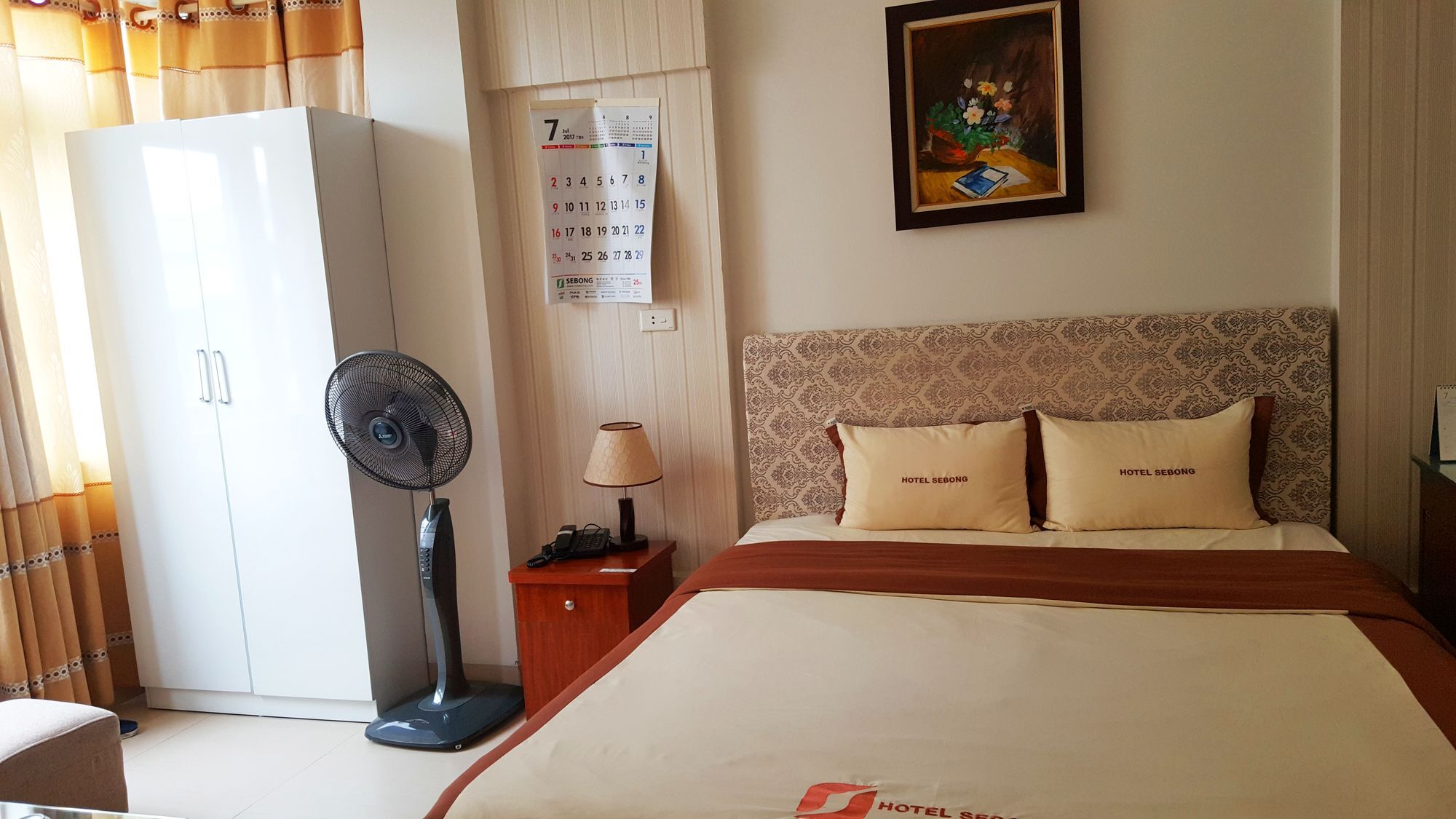 Sebong Hotel Hanoi Buitenkant foto