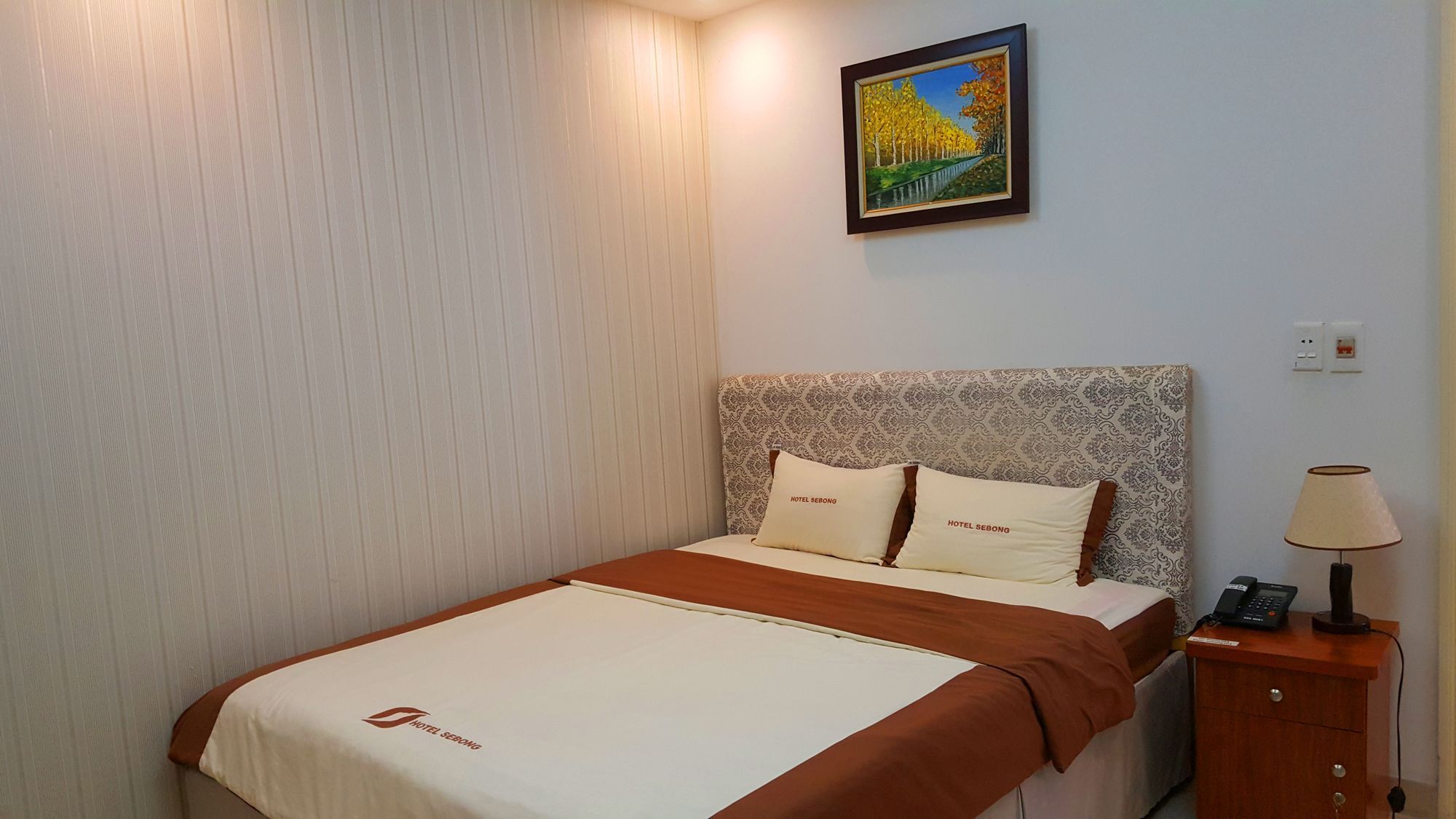 Sebong Hotel Hanoi Buitenkant foto
